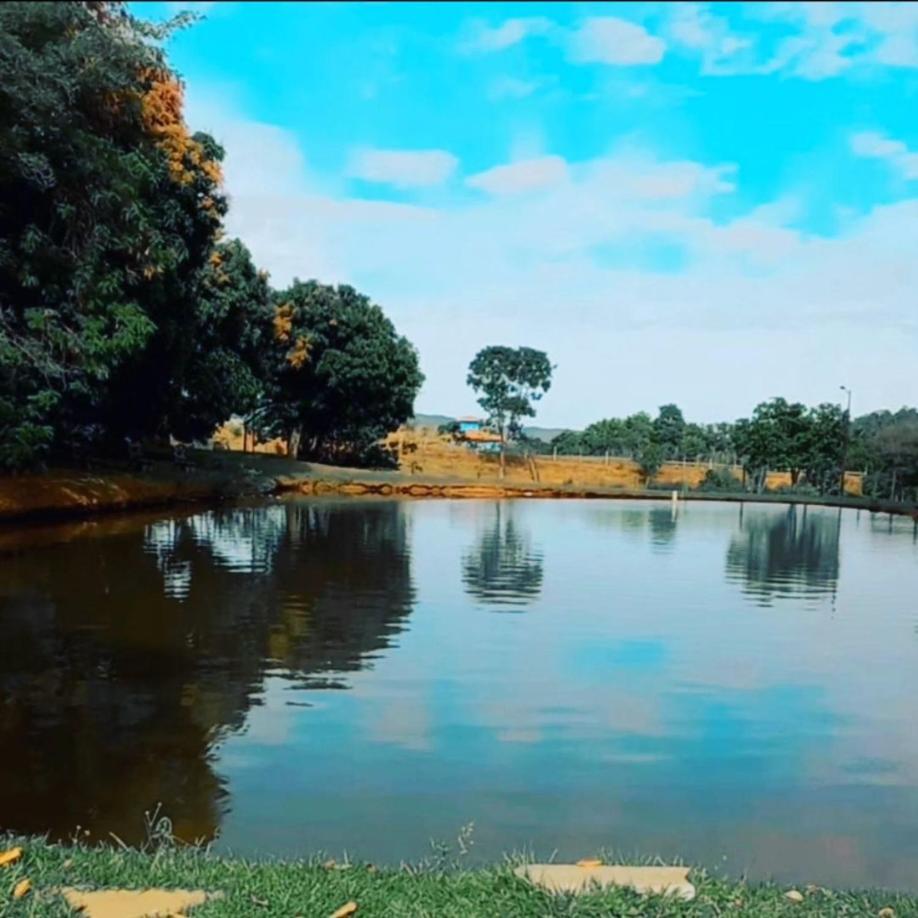 Pousada Casebre E Pousade Terra Do Sossego Ganha Passeio Com Piscina E Lago De Pesca!I ปิเรนนอโปลิส ภายนอก รูปภาพ